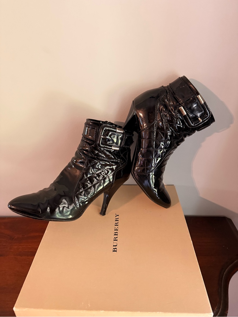 Burberry patent leather quilted ankle boots. Size 38.5